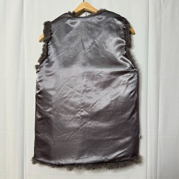 Vintage Faux Fur Shearling Gray Hip Length Hook Closure Boho 70s Vest Size Small - Picture 8 of 10